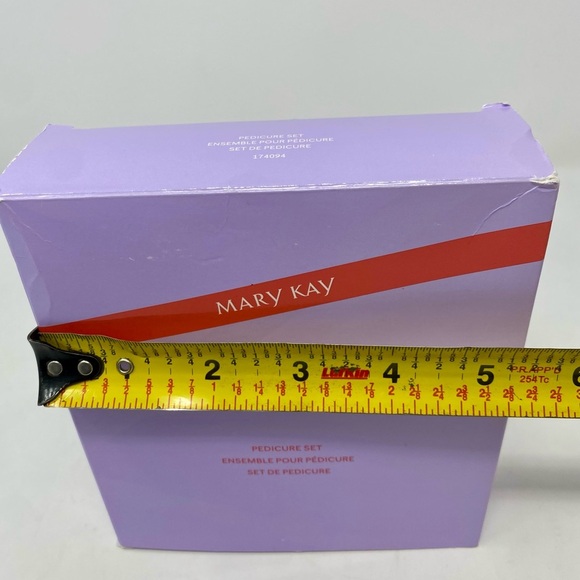 Mary Kay Pedicure Set - Picture 8 of 8